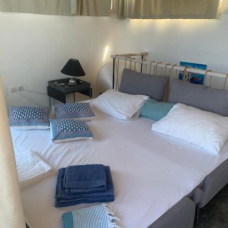 Romantic House 6 Steps From The Sea 모클로스 외부 사진