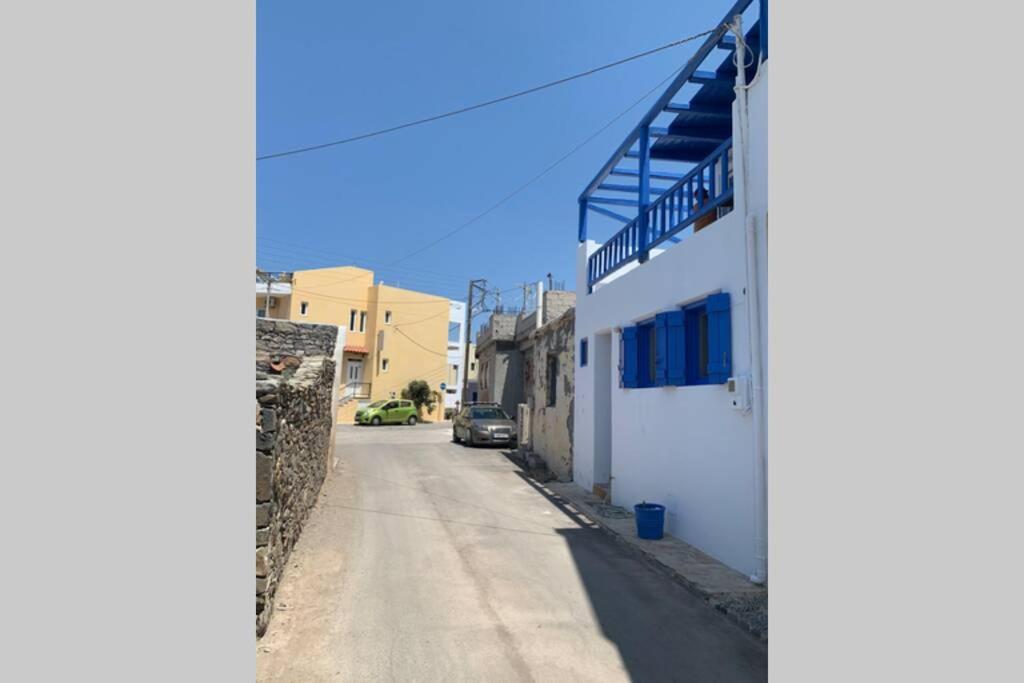 Romantic House 6 Steps From The Sea 모클로스 외부 사진